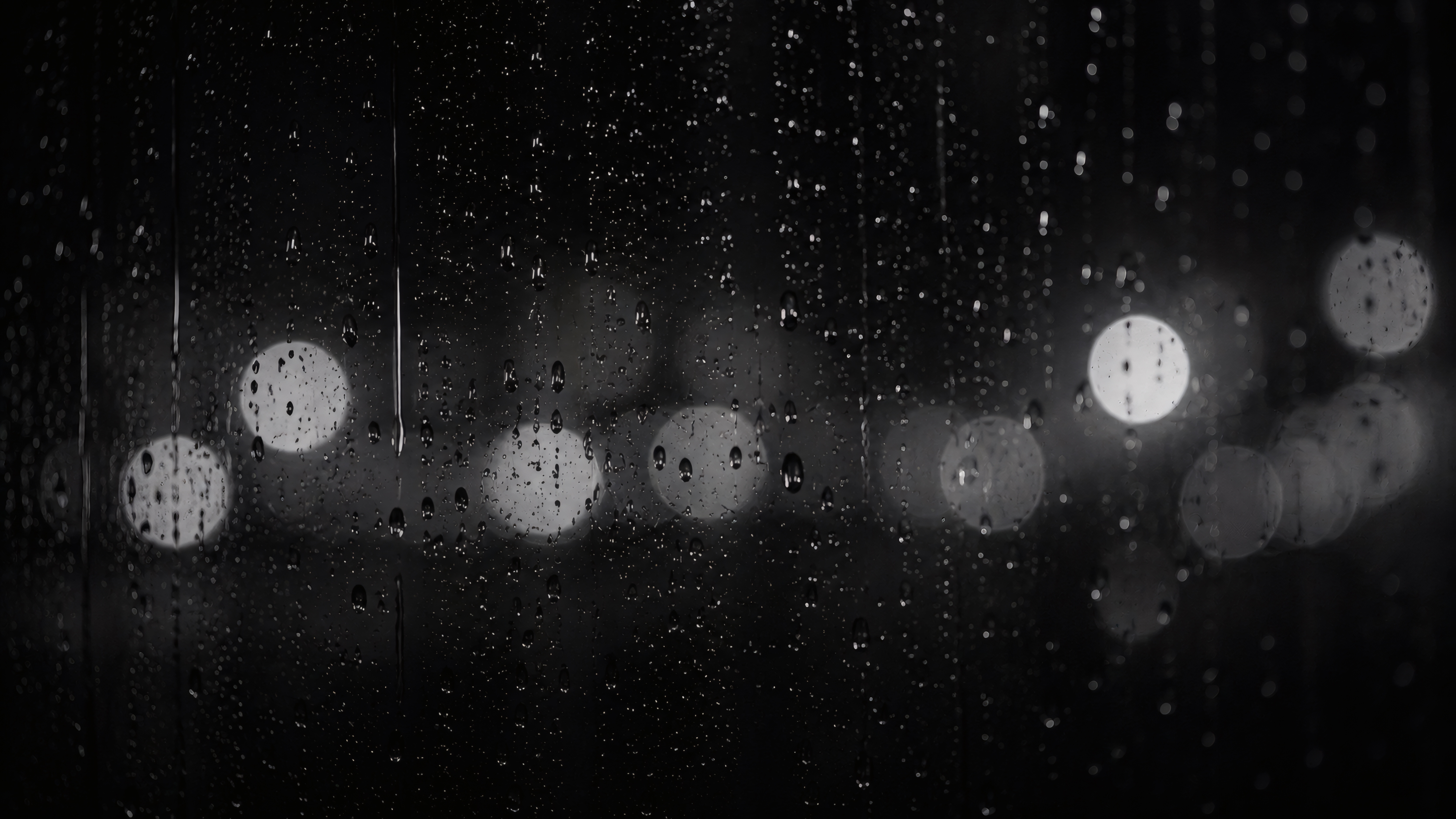 Monochrome Raindrops wallpaper preview